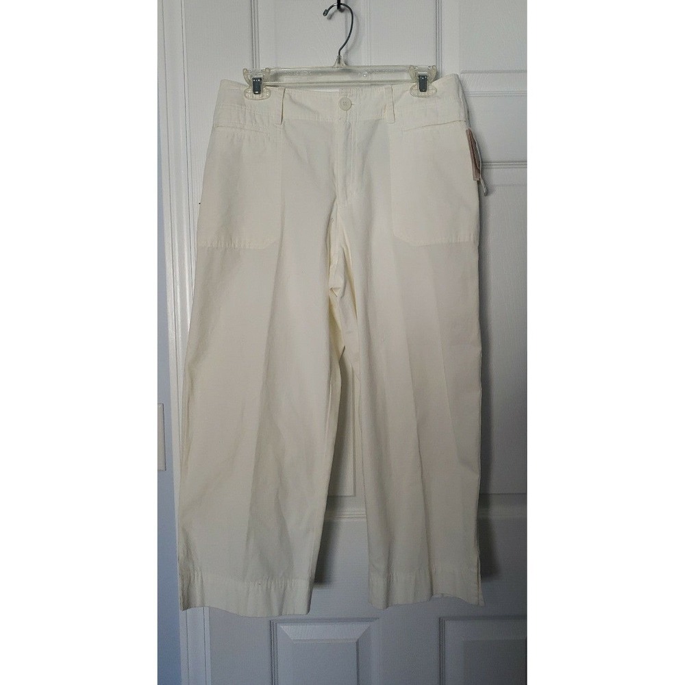 Liz Claiborne Cropped pants New with Tags Size 10